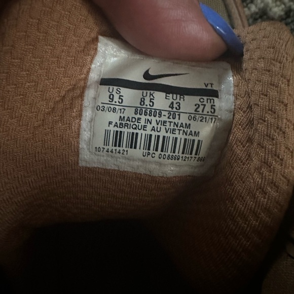 Men’s air max 95 boots in Flax worn 2x no box - Picture 2 of 3